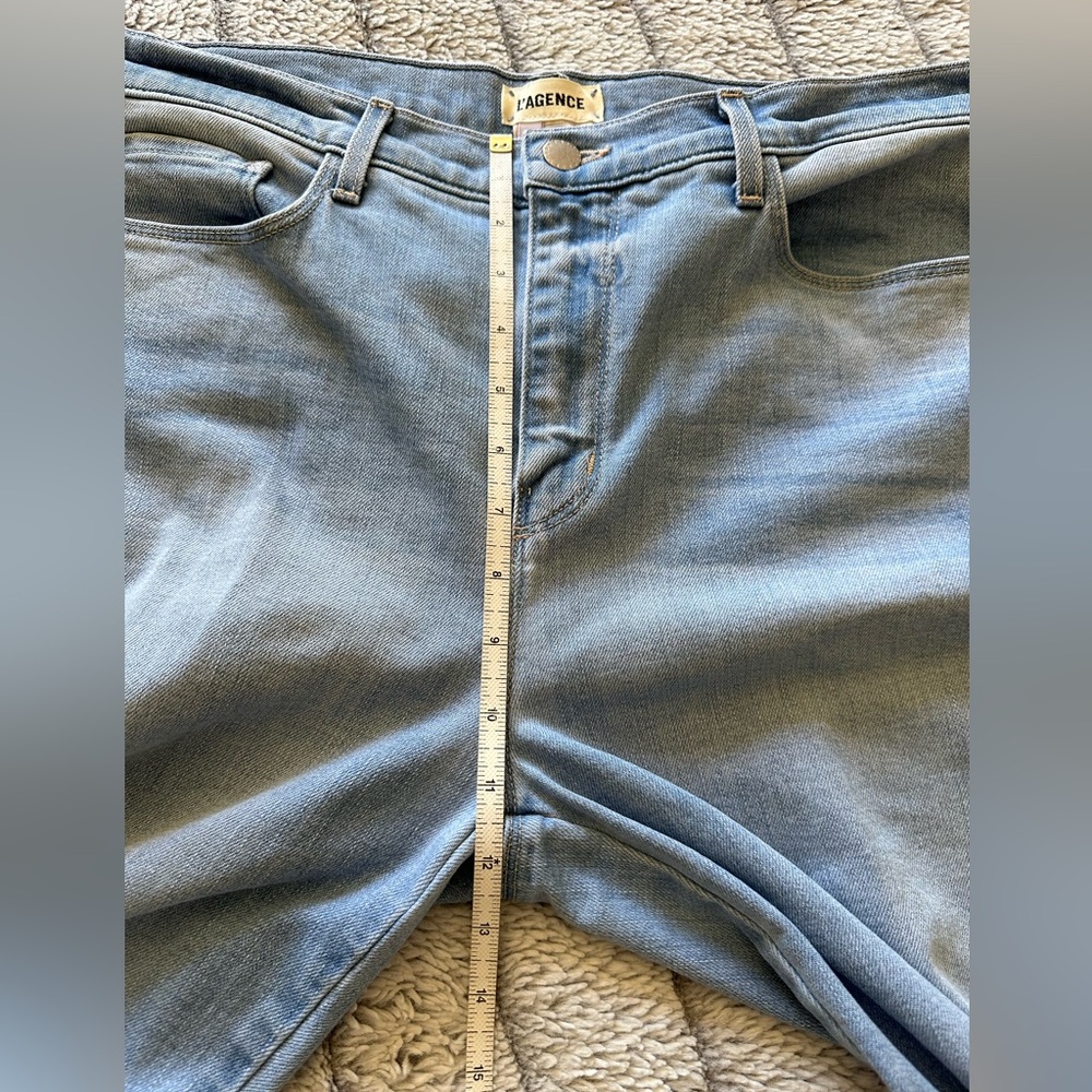 Women’s L’Agence Light Wash Blue Straight Leg Jeans Stretch High Rise Size 32 - Picture 8 of 9